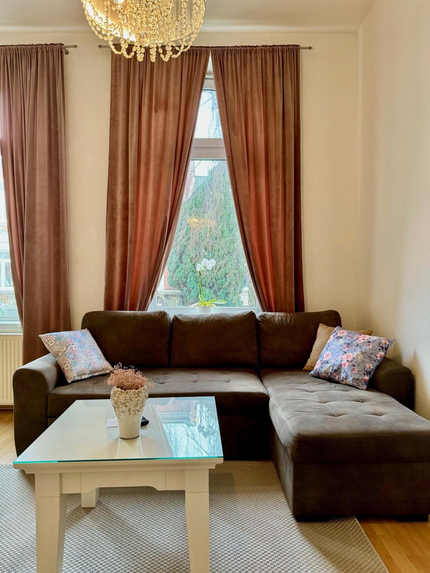 Wohnung Am Schlossgarten Schwerin  Bagian luar foto